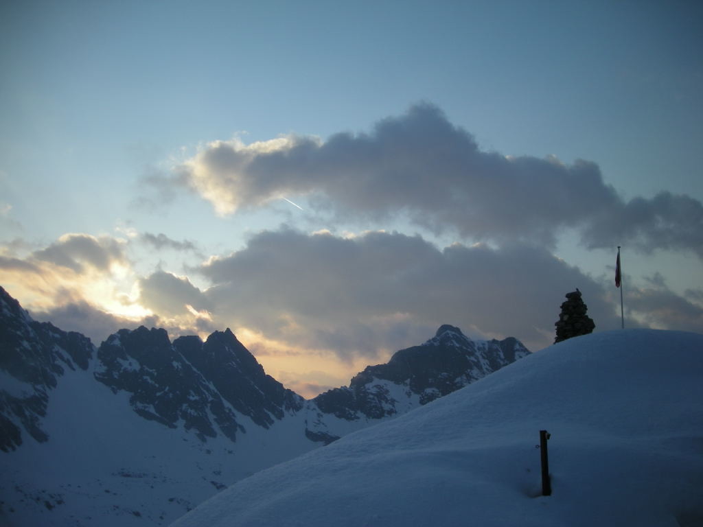 Col des Avouillons au soleil couchant