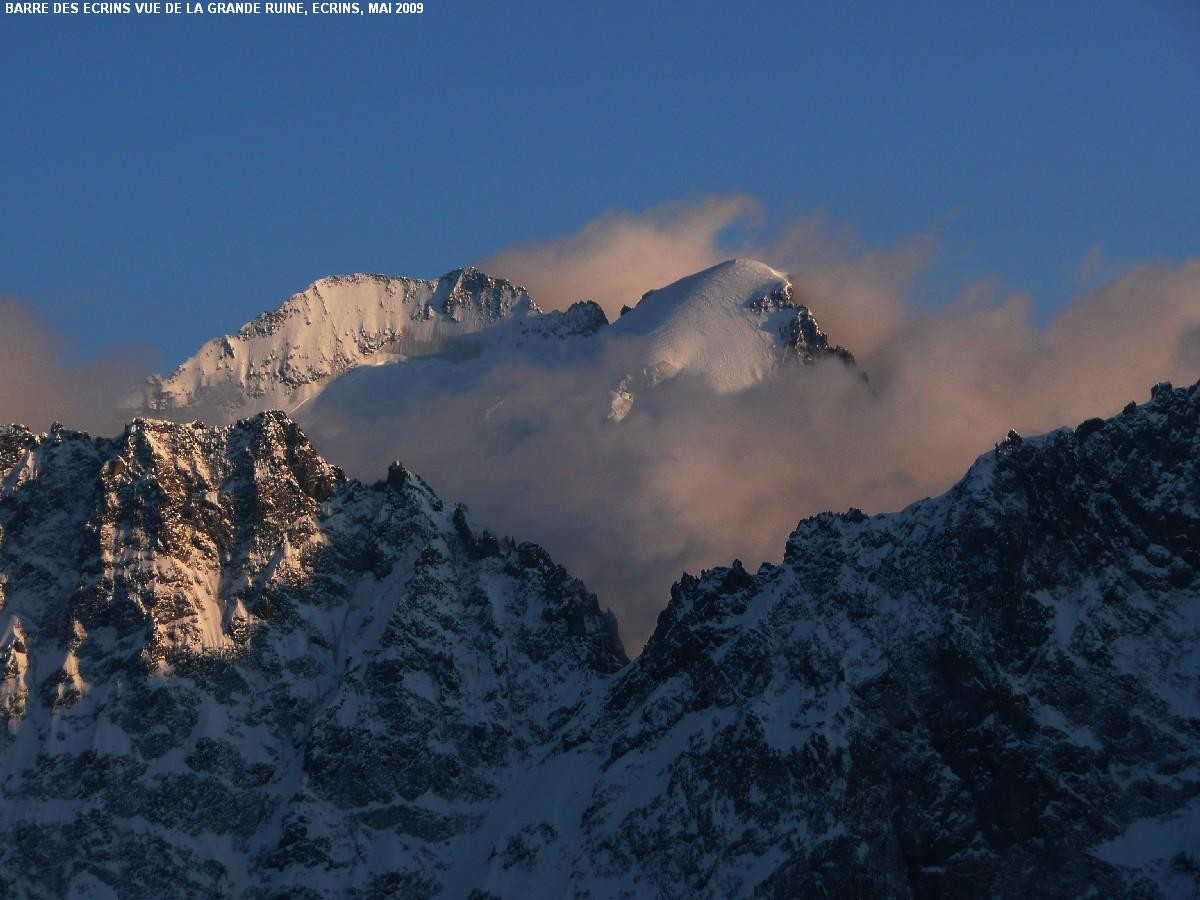 Barre des Ecrins depuis le refuge Adèle Planchard