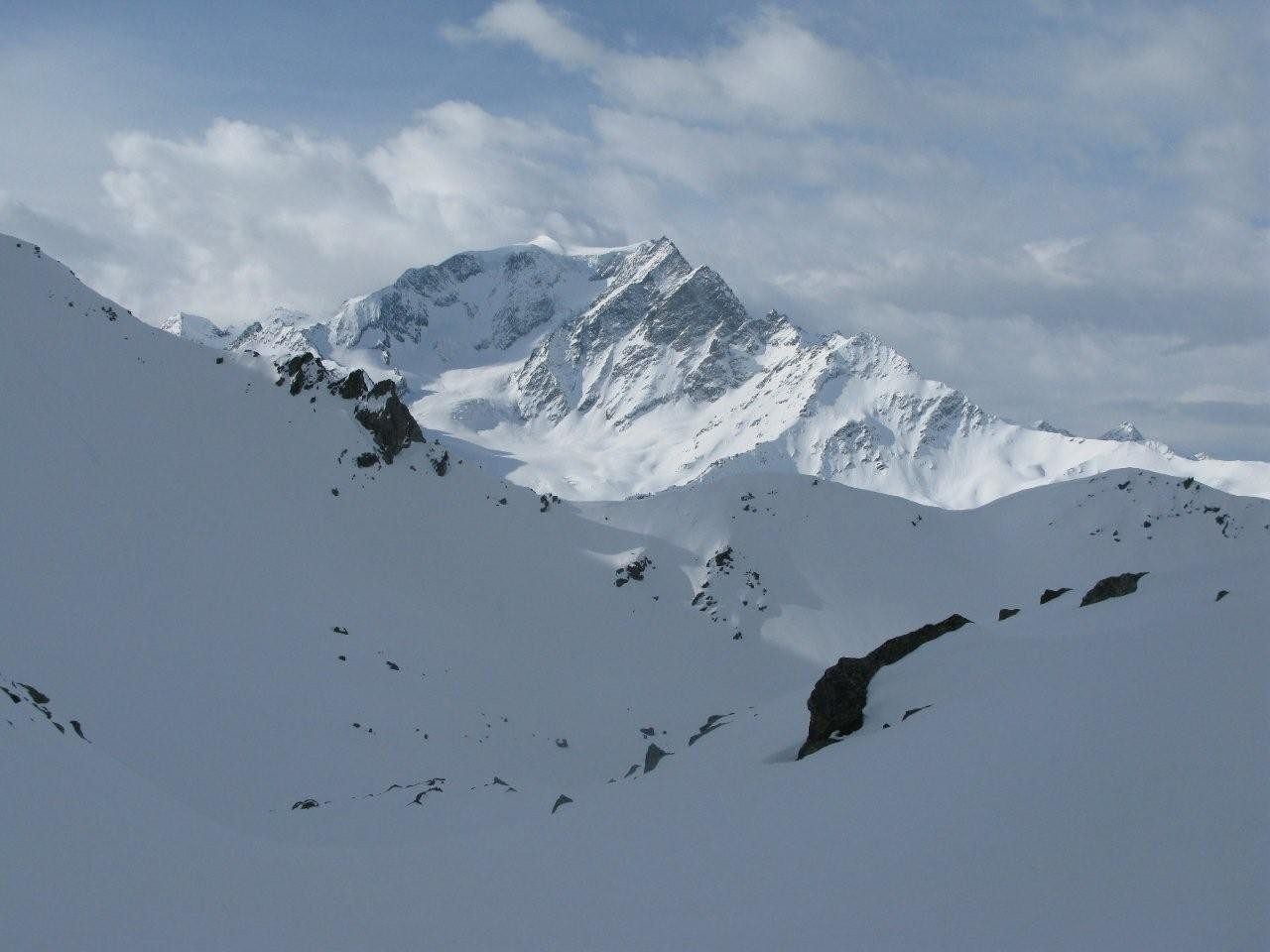 Bleu sur le Vélan