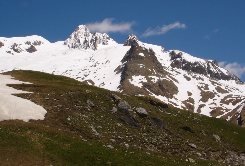 L'Aiguille des Galciers sous le soleil