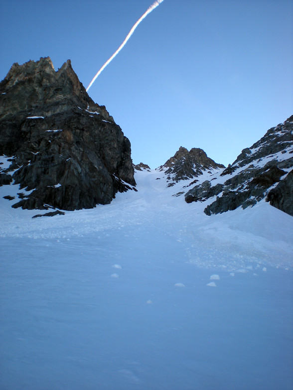 trace dans le ciel au dessus du couloir SW