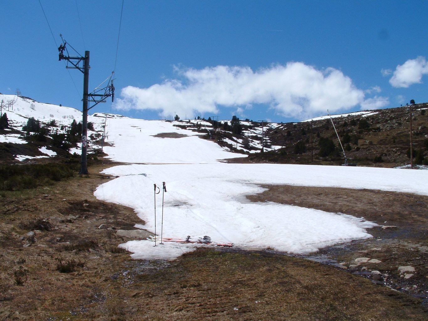 Fin de la piste (voiture à 10m)