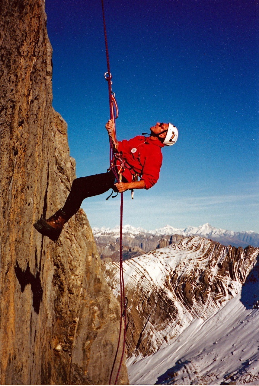 Q'Abotze, 1er rappel sous le sommet, l'ouvreur