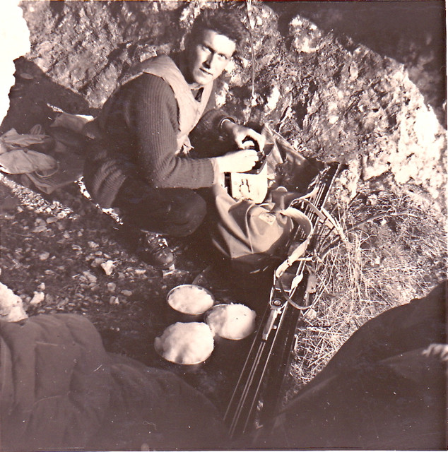 Hiver 1957 / 1958 bivouac lors ouverture 1ère voie Directe du Pierrier: Marcel Demont