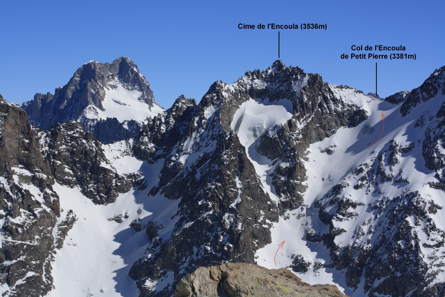 Barre des Ecrins, Cime de l'Encoula et Col de l'Encoula de Petit Pierre, depuis le Glacier des Fétoules