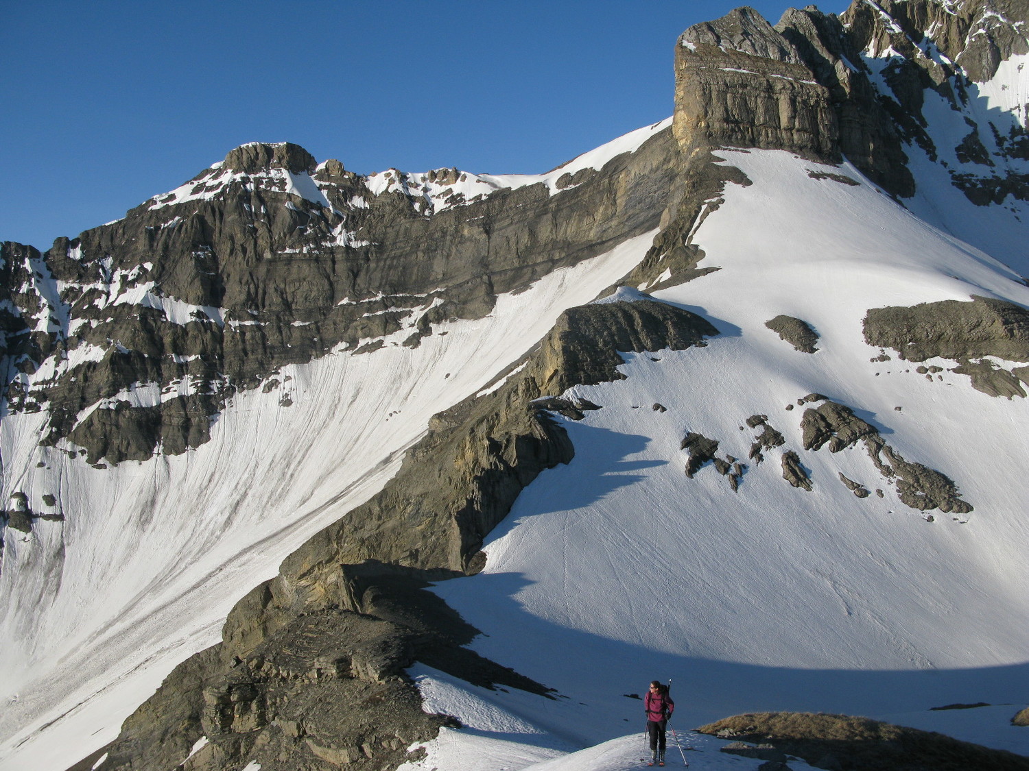 Pilier E et descente Susanfe à gauche