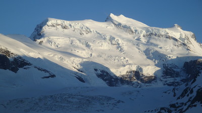 Grands Combin (de F.X.Bagnoud) Grands Combin (de F.X.Bagnoud)