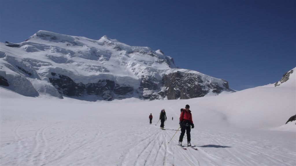 Début de la neige de printemps (ca freine bien)