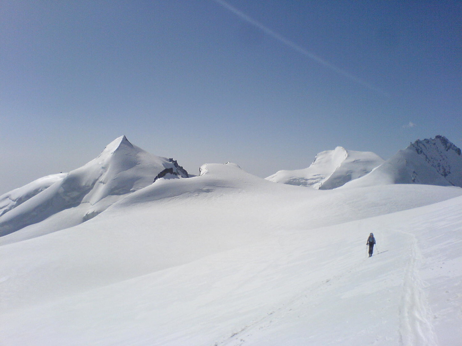 vue sur l'Allalinhorn, Strahlhorn et Rimpfischorn