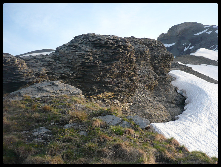 L'arête qui mène au mont Sageroux. A gauiche 8non visible) la Dent de Barme