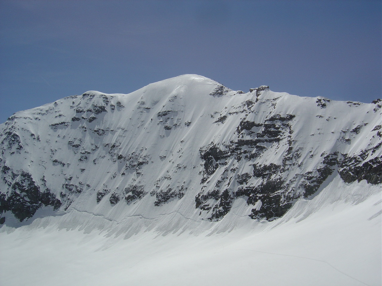 En face de la face N de la Grande Ciamarella depuis l'observatoire Tonini.