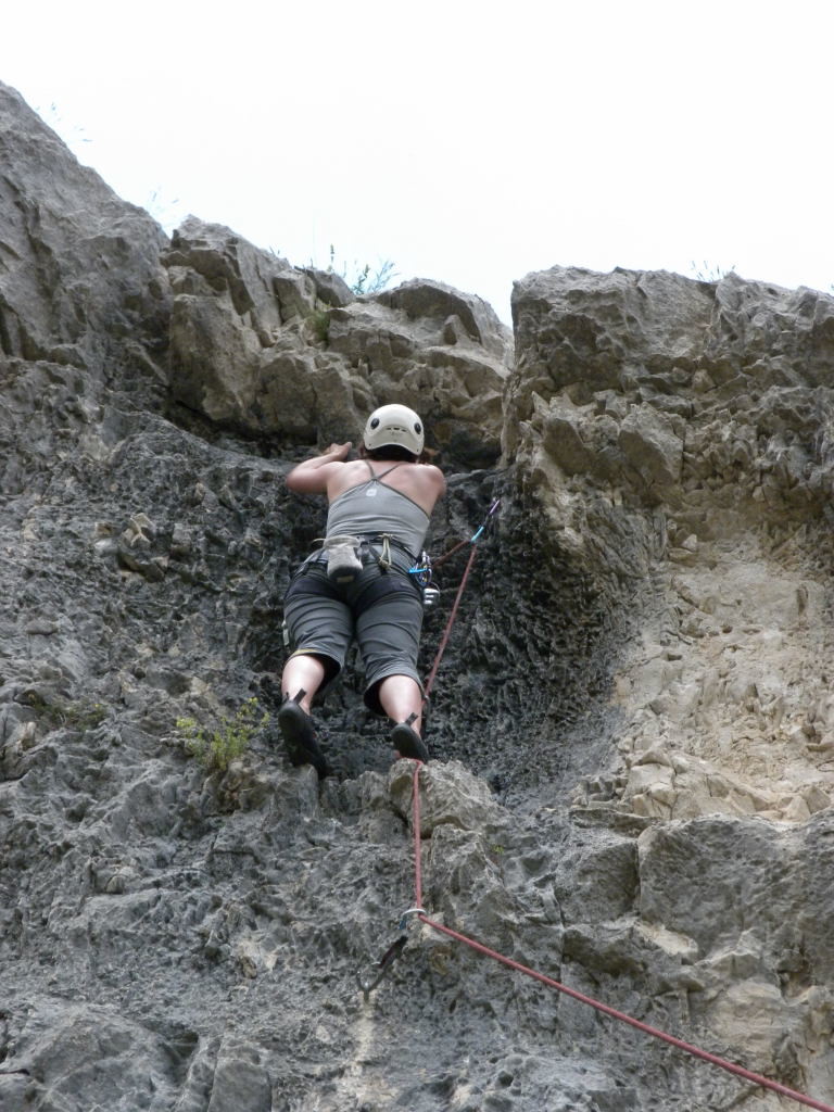 Céline en haut de Bob hésite