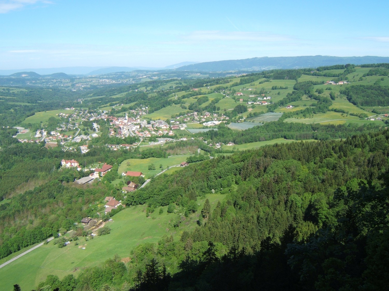 Vue sur Thorens.