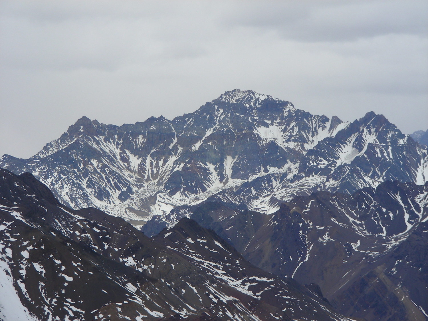 Le massif des Tres Gemelos le 24/05/2009