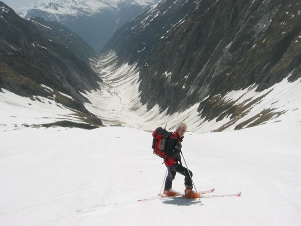 Scendendo dal Nesthorn nella Gredetschtal