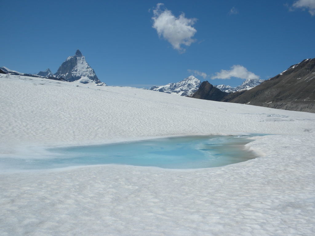 Gornerbeach, sable blanc, pas encore de palmiers
