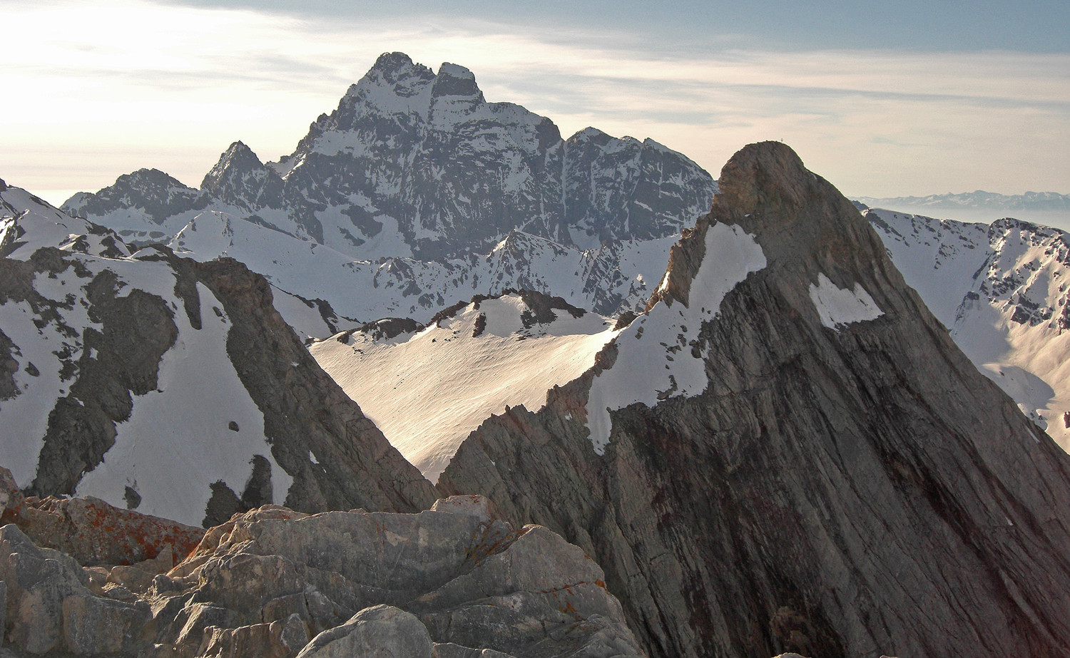 Lumières matinales sur le Viso et le Pic d'Asti