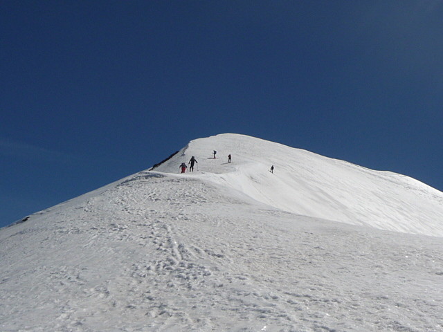 Montée sur l'arête