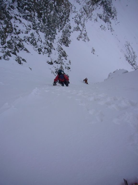 à mi hauteur du couloir