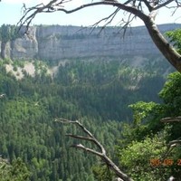 vue dans le cirque au sommet du dos d'ane