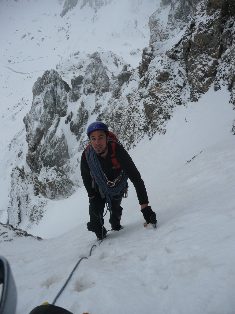 Brec de Chambeyron, couloir Nord. Seb tranquille.