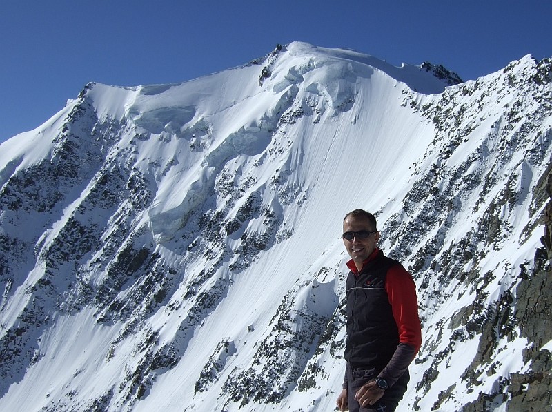 io in cima con il Fletschhorn alla spalle