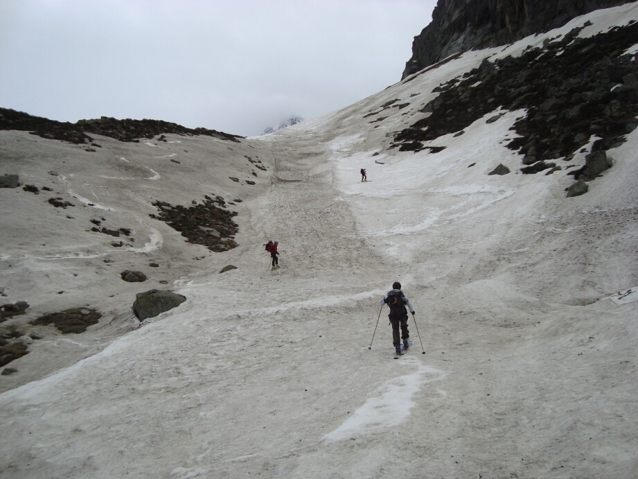 Salendo al Nadelhorn. Morena salendo al rifugio Bordier