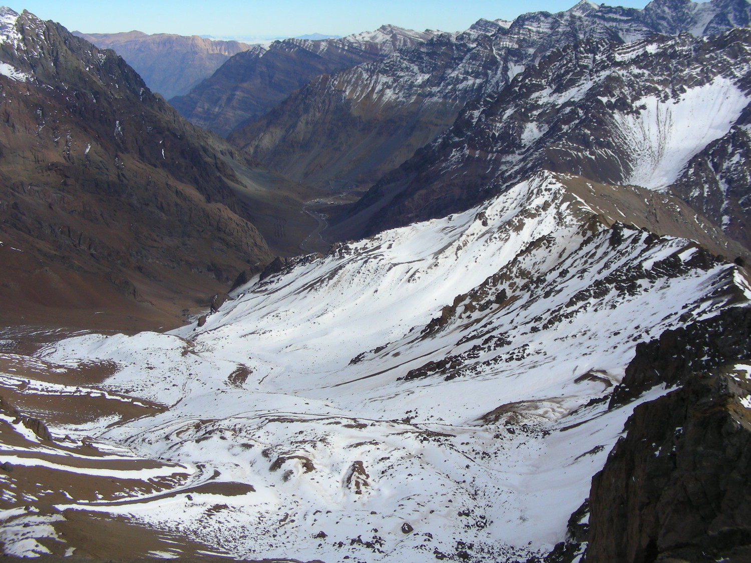 Ladera S del cerro directamente al SW del Cristo Redentor (mayo 2009)
