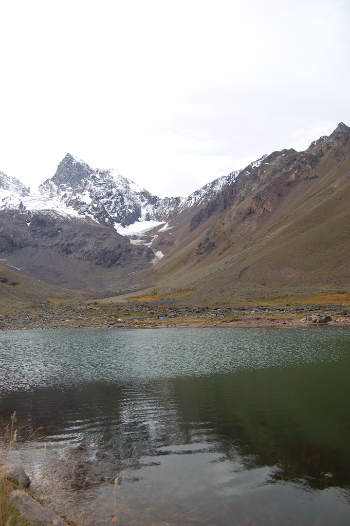 Mirando hacia el Cerro Morado, desde la Laguna del Morado