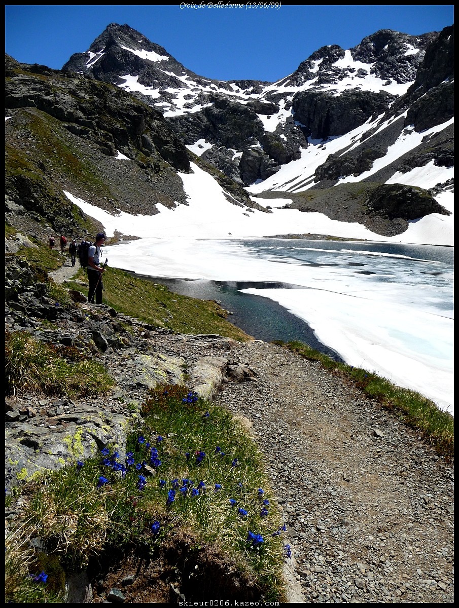 Sentier, lac, Grand Doménon