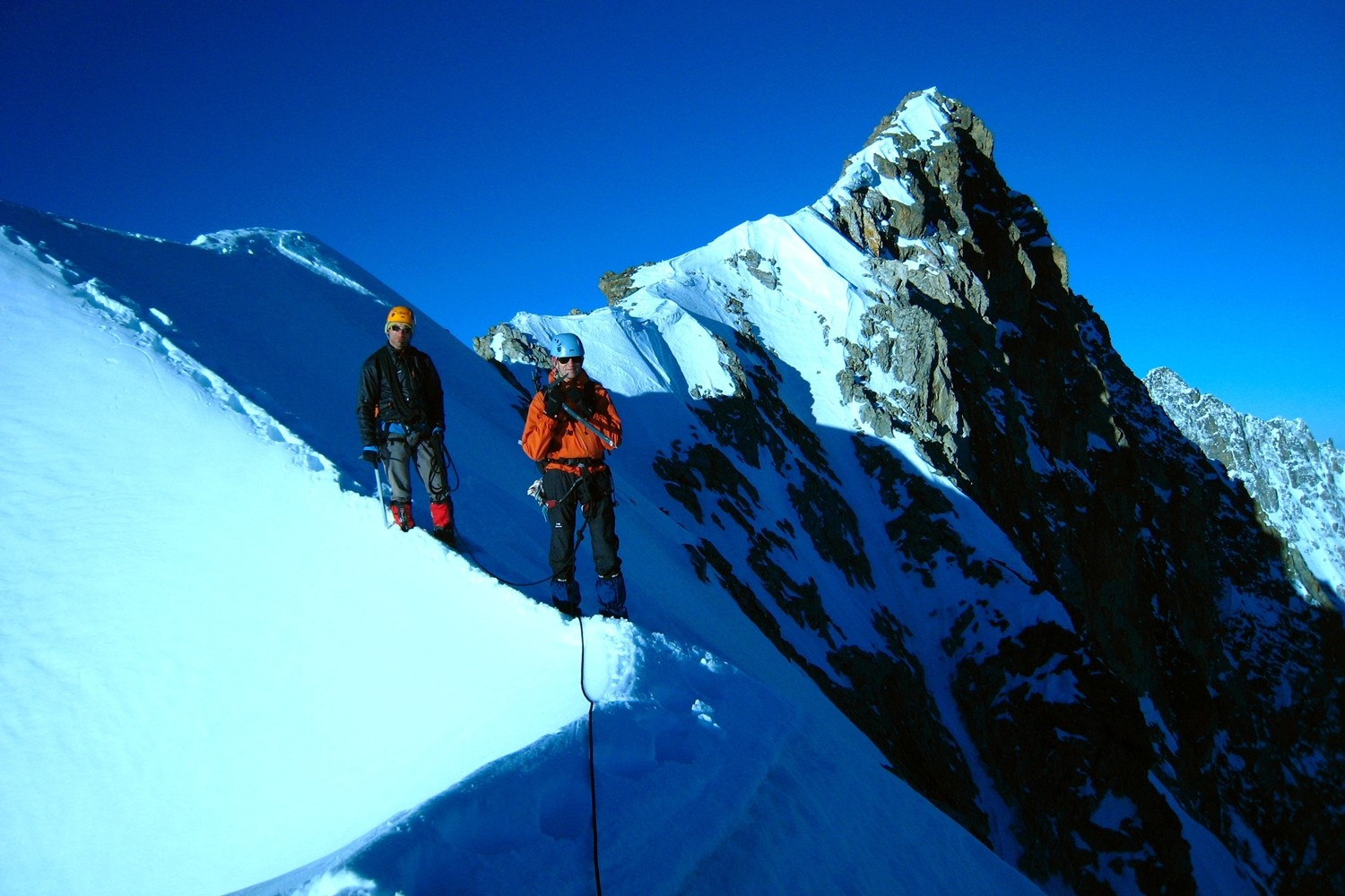 Reynald et Gaëtan sur le fil de l'arête de Roche Paillon