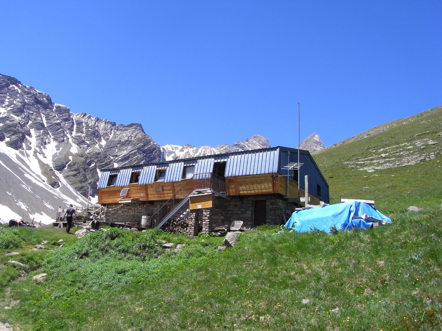 Refuge des Aiguilles d'Arves