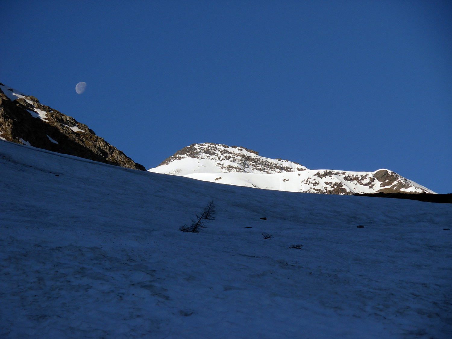 La luna tramonta sul Boshorn