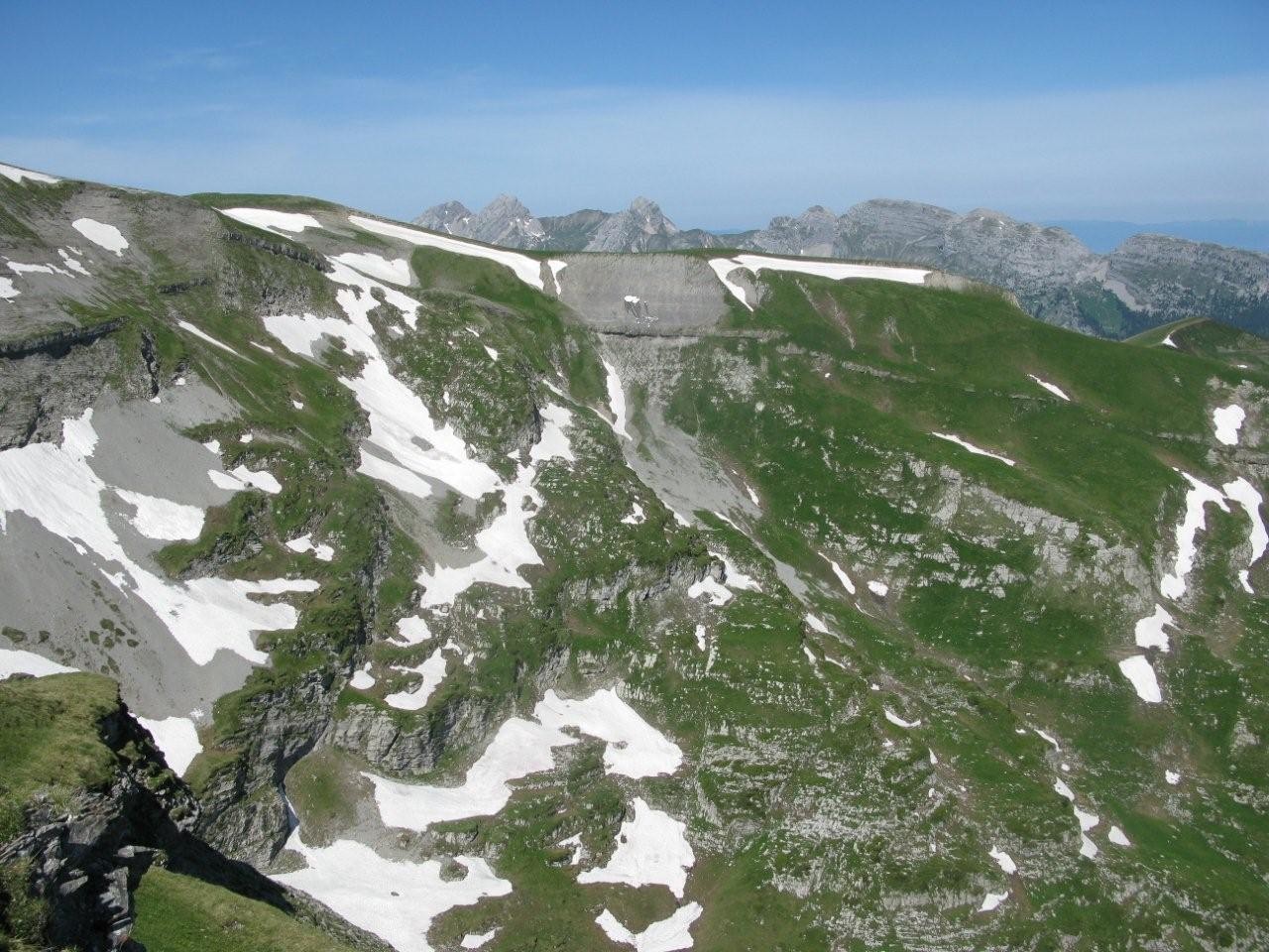pointe du château et massif bargy jallouvre