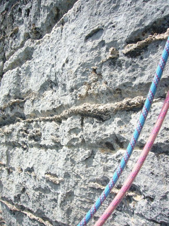 petite pomme : strates de silex