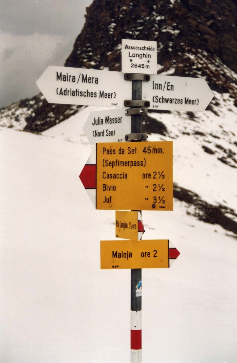 Piz Lunghin (séparation des eaux)
