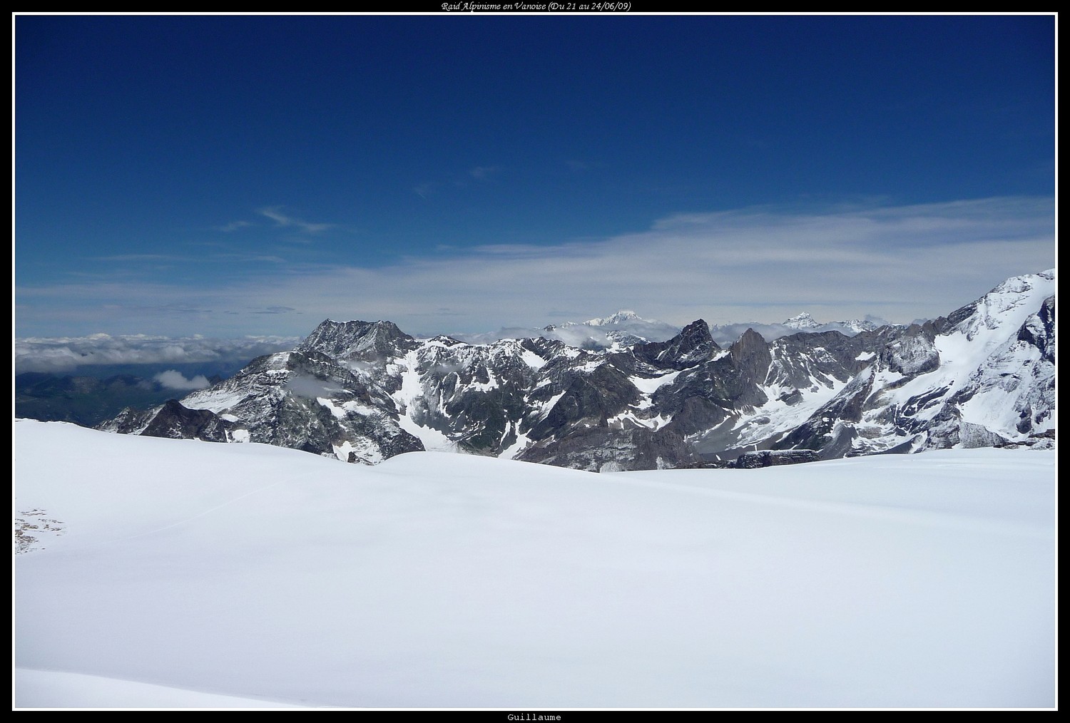Au loin, le Mont Blanc