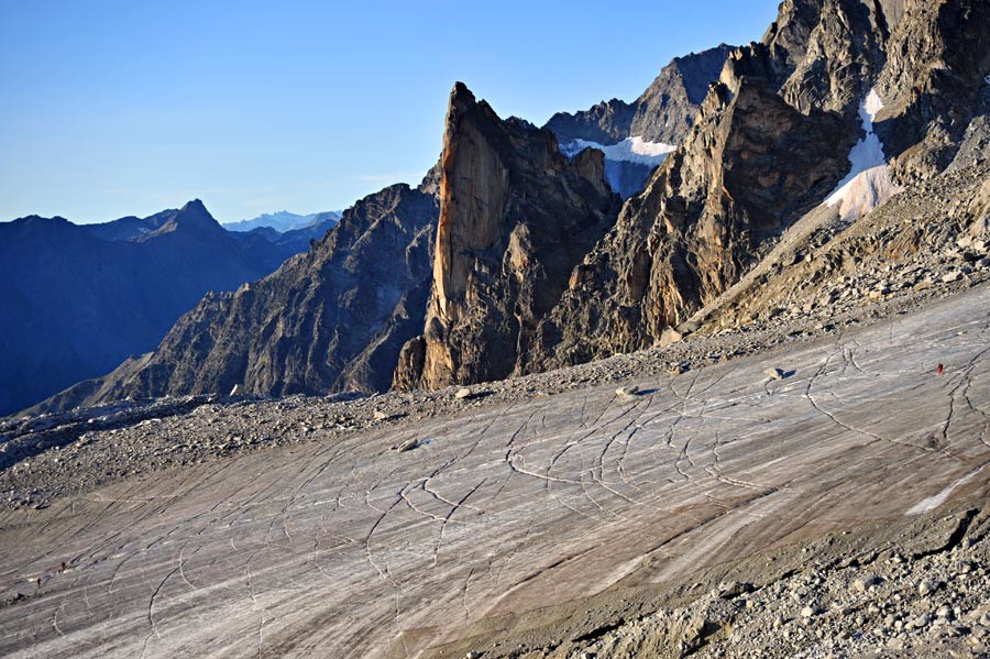 Petit clocher du Portalet.