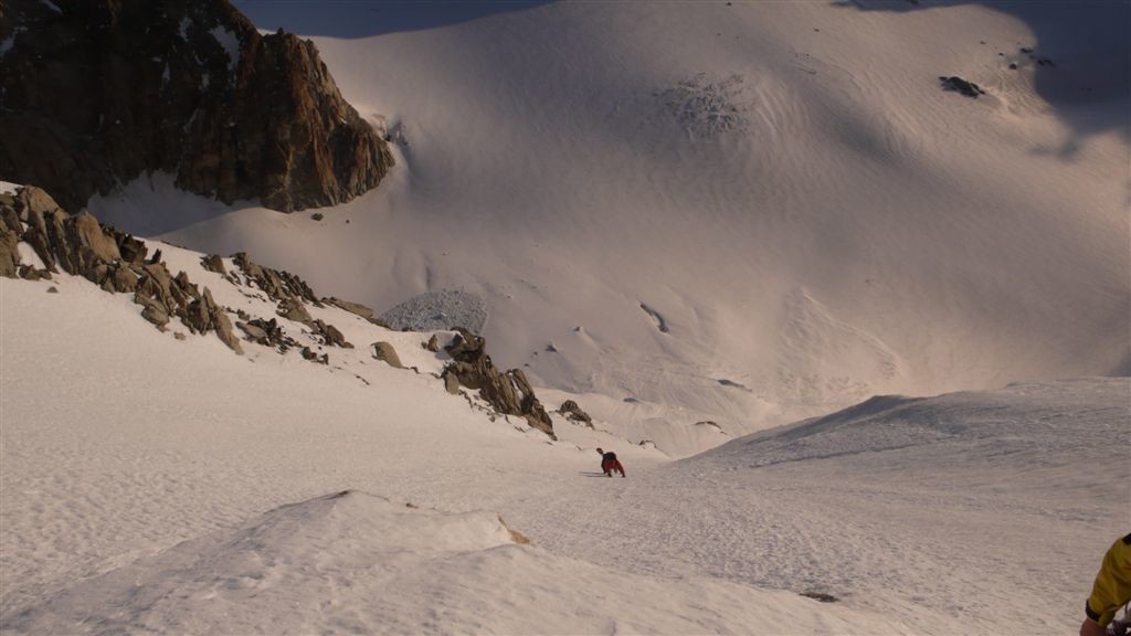 Vers le haut de la face