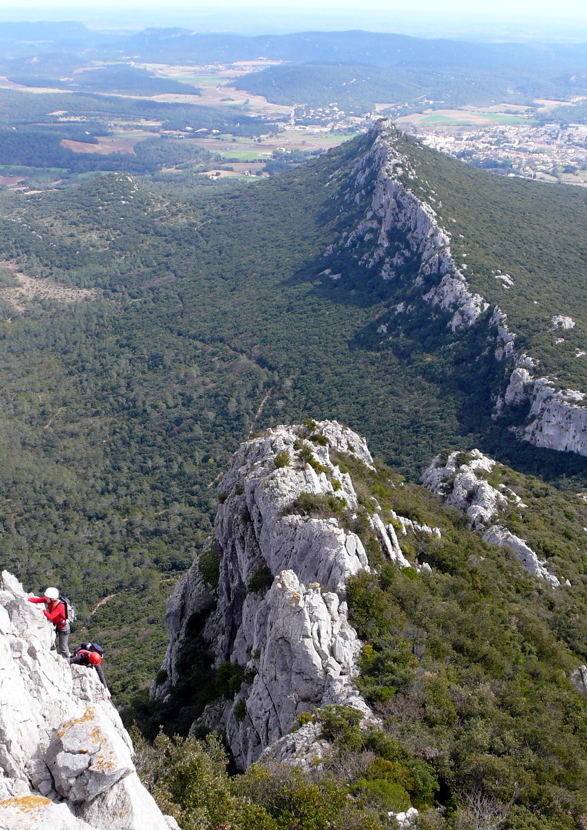 sur l'arête