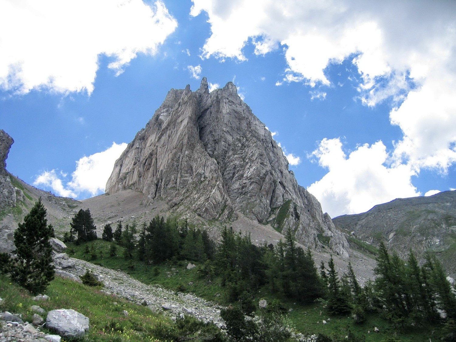 l'aiguille du Bouffet, en descendant du col