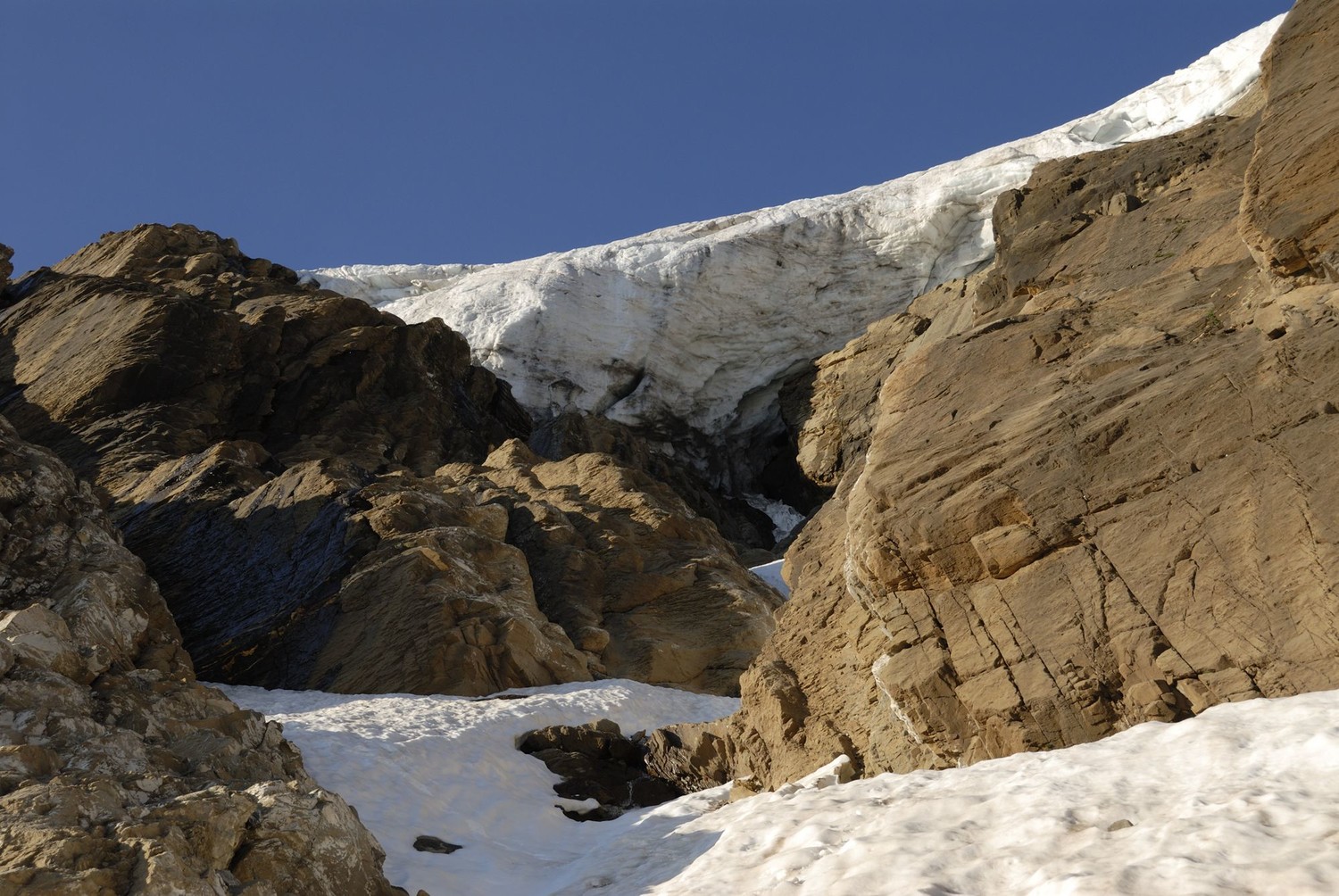 séracs à l'entrée du couloir