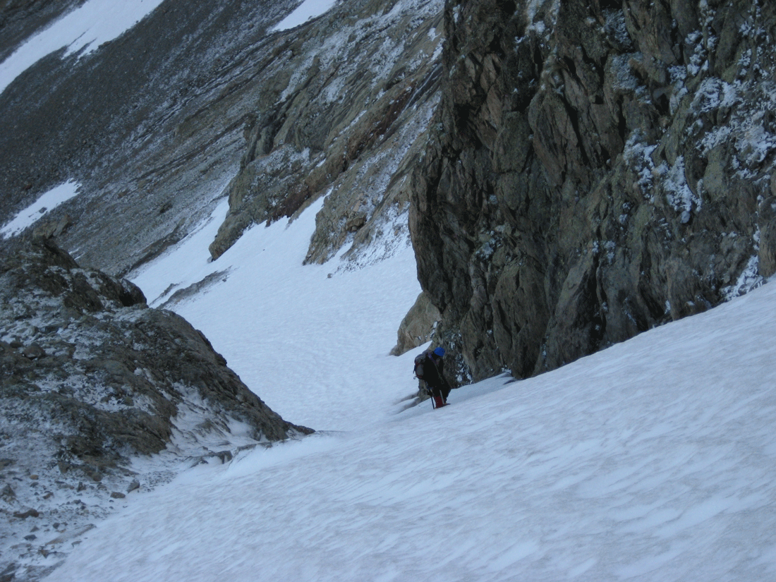 le bas du couloir