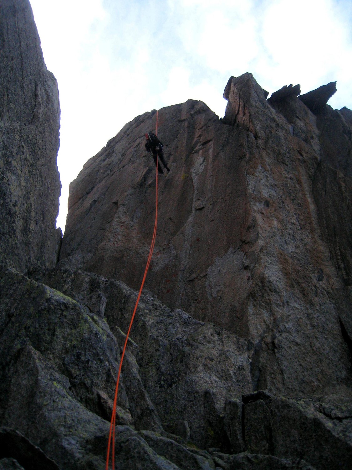le 1er rappel, assez tôt sur l'arête