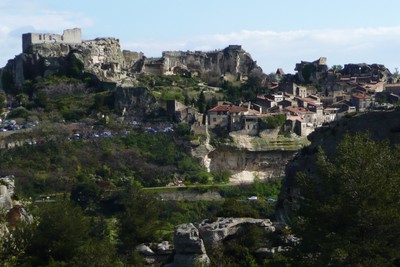 Paysage calcaire aux Baux-de-Provence Paysage calcaire aux Baux-de-Provence