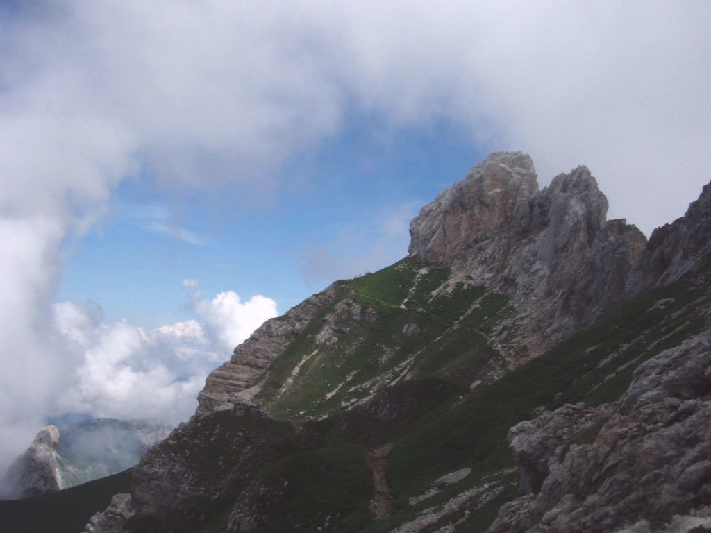 Chemin versant O de la Tournette