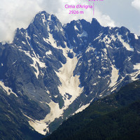 La Val d'Arigna vista dall'Alpe Mara 2000 m circa.