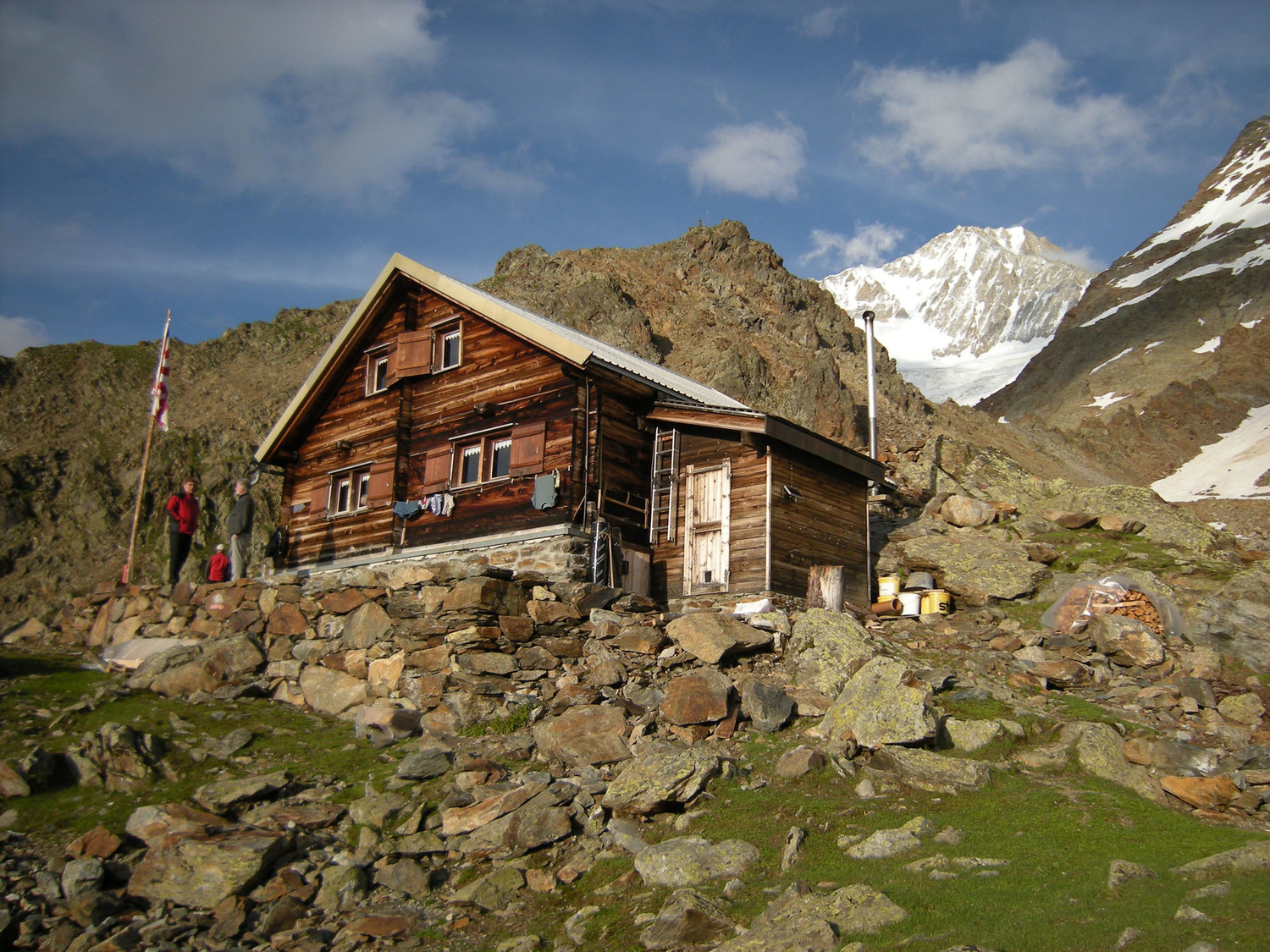 Bietschornhütte.