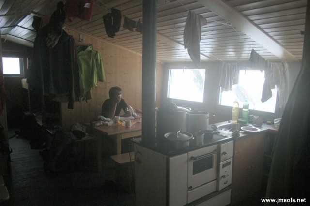 Le bivouac **** du Mischabeljoch