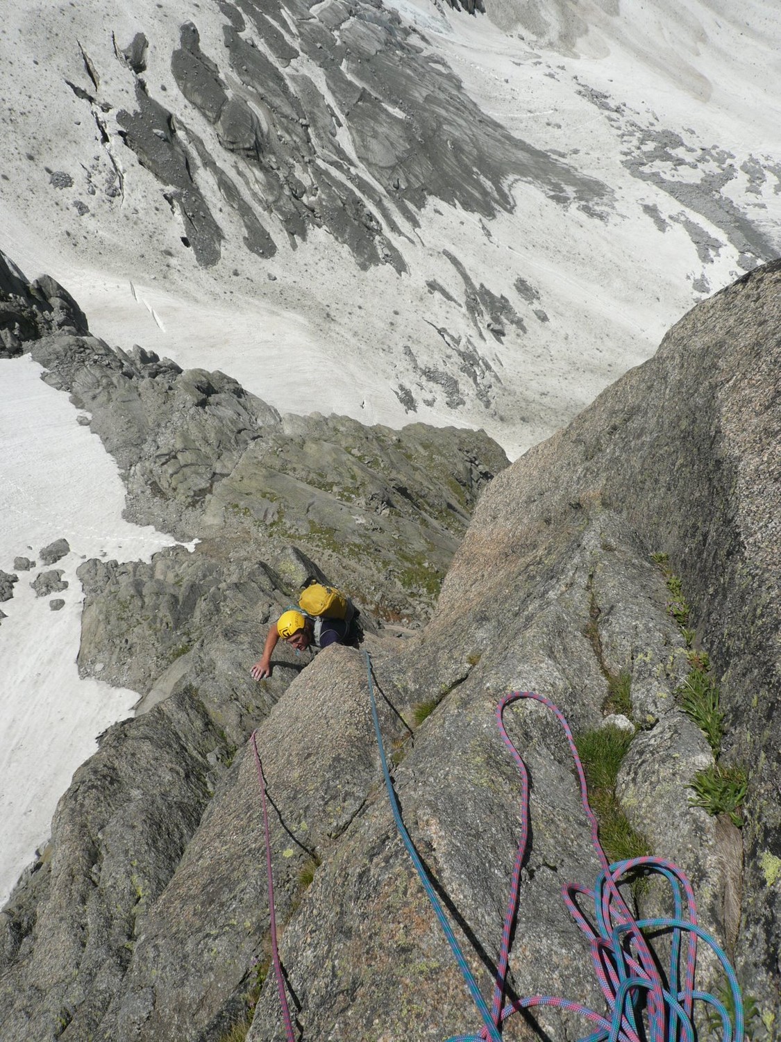L2: court passage avec une belle fissure